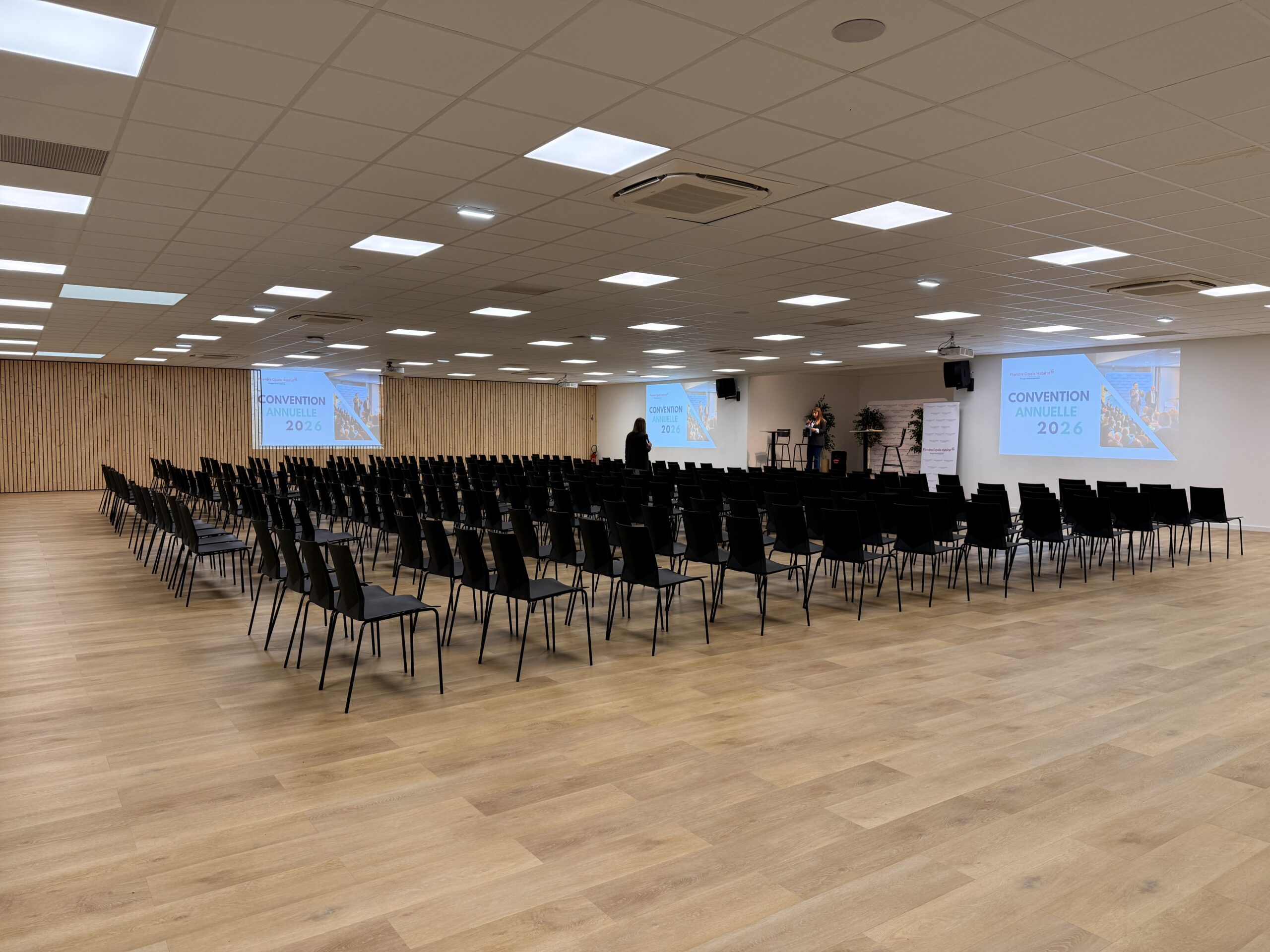 Configuration salle de séminaire lille, réunion, formation