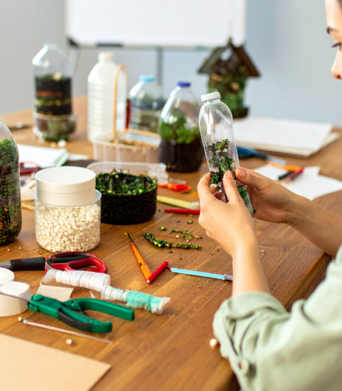 Atelier RSE : upcycling, conférence, initiation à l'écologie - team building avec Planet'Aire