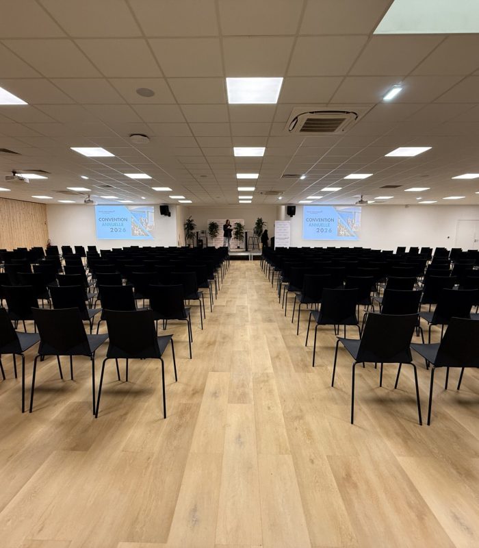 location salle de séminaire lille médium - jusqu'à 150 places assises
